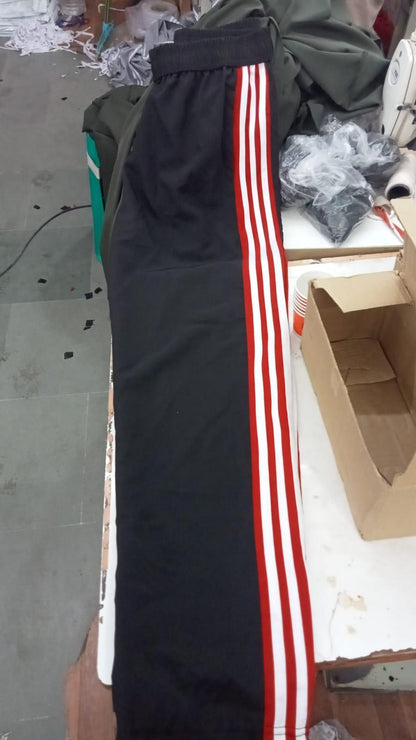 Striped Men Relaced Fit Track Pant